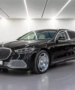 Black Maybach S680 Diamond Painting